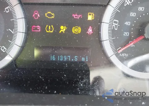 2009 Ford Escape Xlt z USA, uszkodzony, nr VIN 1FMCU03749KD07016